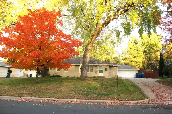 10825 Morris AVE S, Bloomington, MN 55437