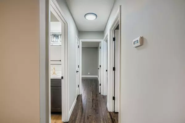 Oakdale, MN 55128,2741 Gresham AVE N