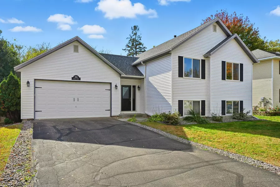 816 Spruce ST, Farmington, MN 55024