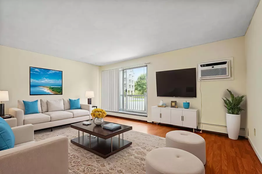 5315 Minnehaha AVE #101, Minneapolis, MN 55417