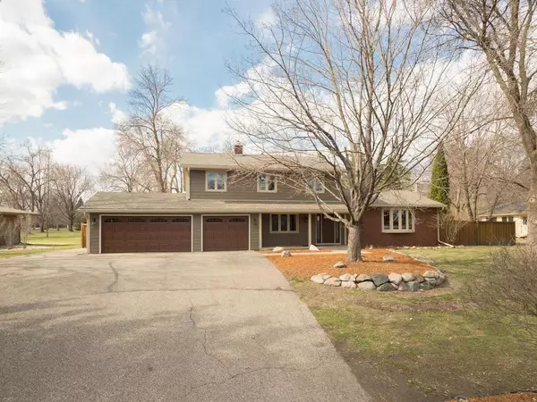 Minnetonka, MN 55345,15700 Dawn DR