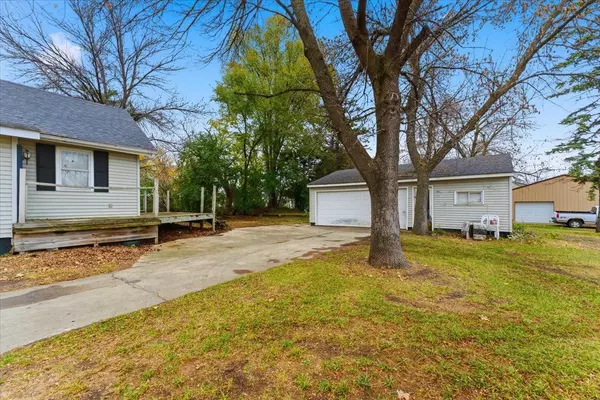 Brooten, MN 56316,420 Pleasant AVE S