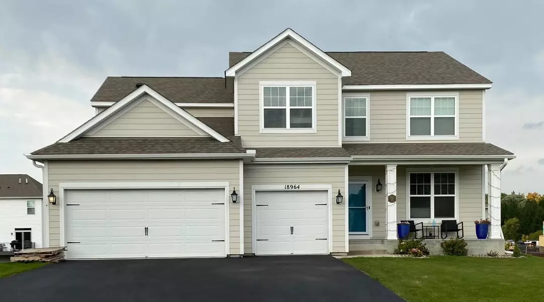 4896 Blake WAY, Woodbury, MN 55129