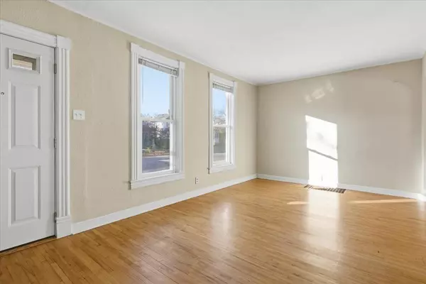 Saint Paul, MN 55107,416 Stryker AVE