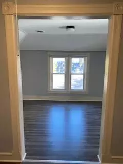 Saint Paul, MN 55106,893 Jenks AVE