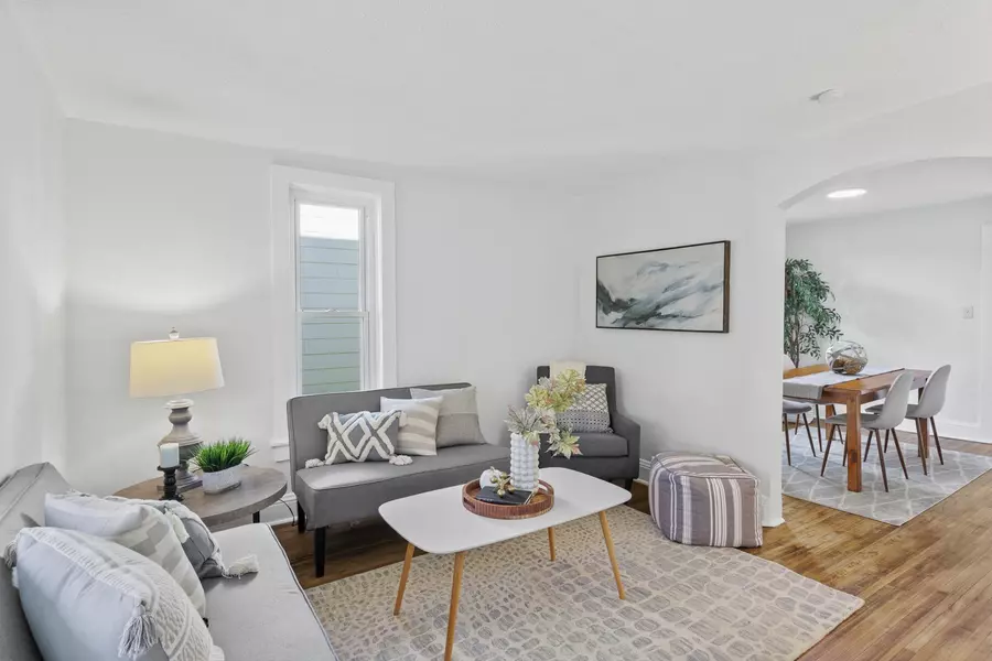 844 Howell ST N, Saint Paul, MN 55104