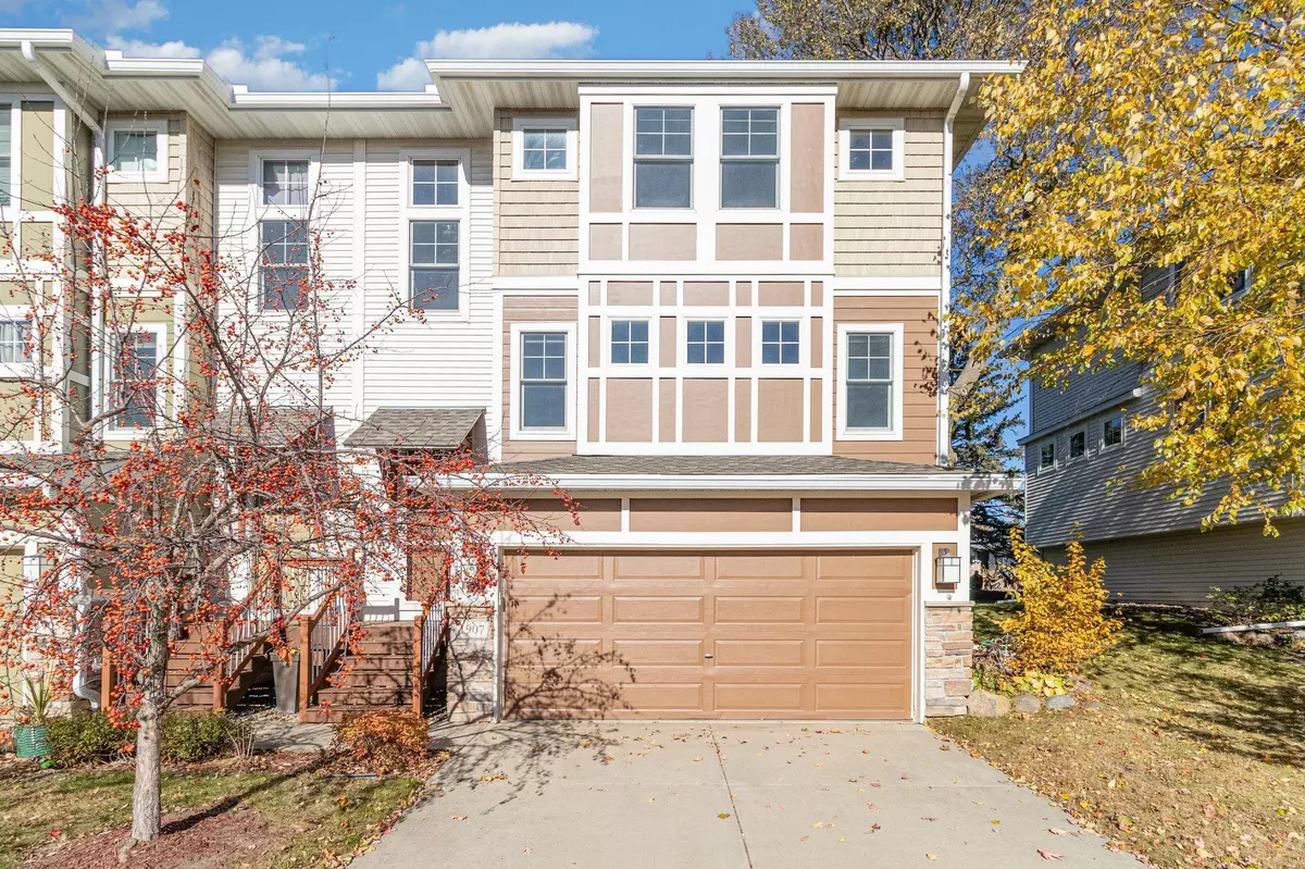 Northfield, MN 55057,1907 Red Maple LN