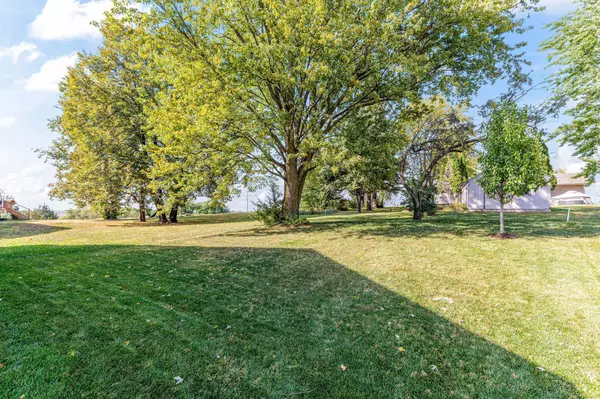 Watertown, MN 55388,829 Reo RD