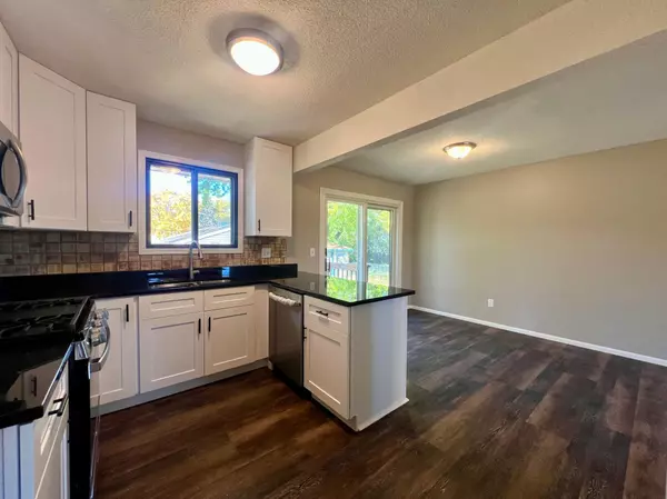 Brooklyn Center, MN 55430,5447 N 4th ST