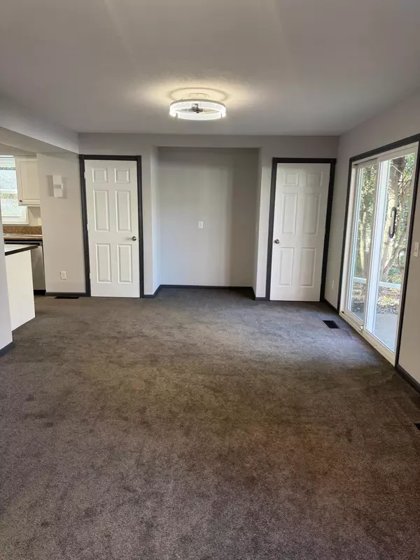 Woodbury, MN 55125,6317 Alderwood Bay #C