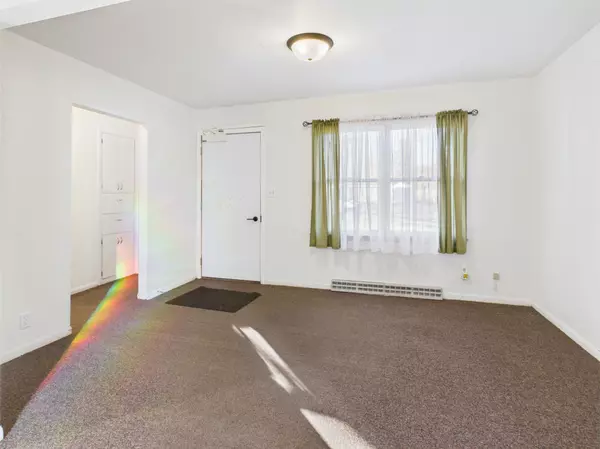 Alexandria, MN 56308,1112 Kenwood ST