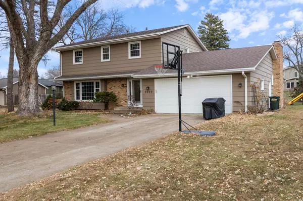 Bloomington, MN 55431,9609 Vincent AVE S