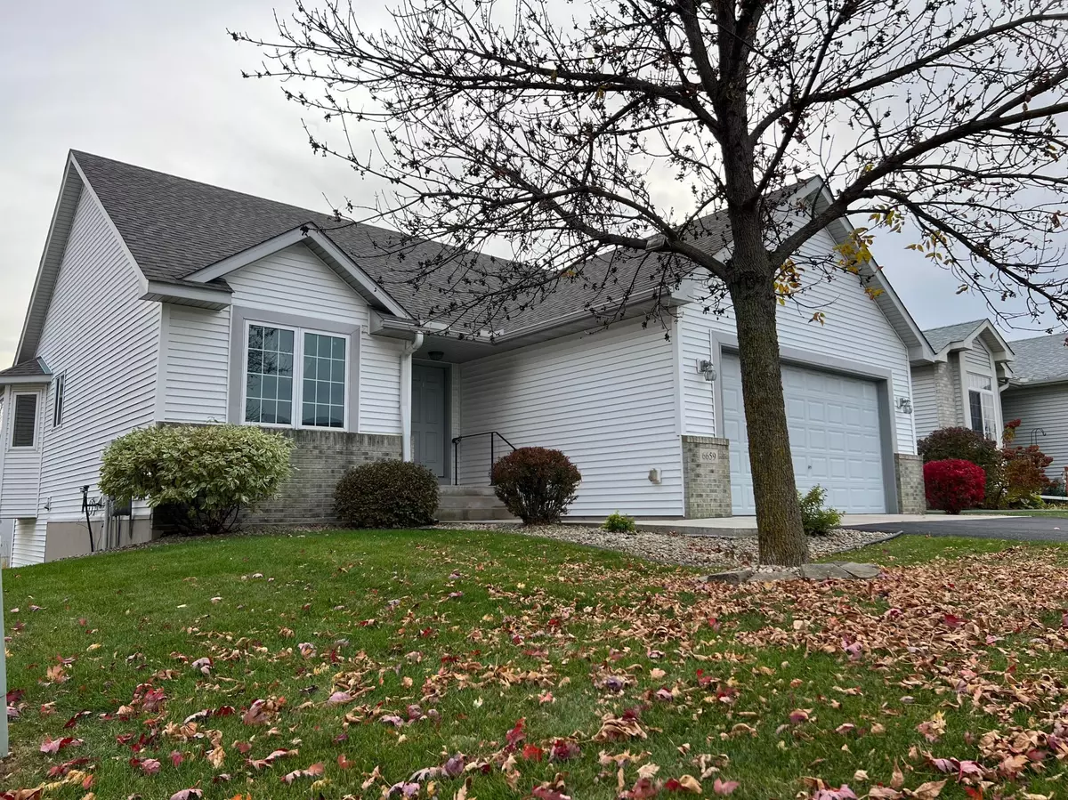 Forest Lake, MN 55025,6659 Lipizzan TRL