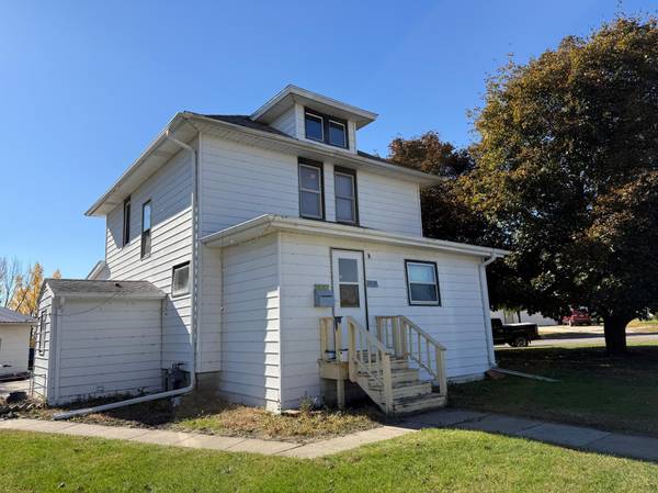 1308 East AVE, Worthington, MN 56187