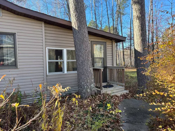 Mcgregor, MN 55760,18043 476th LN