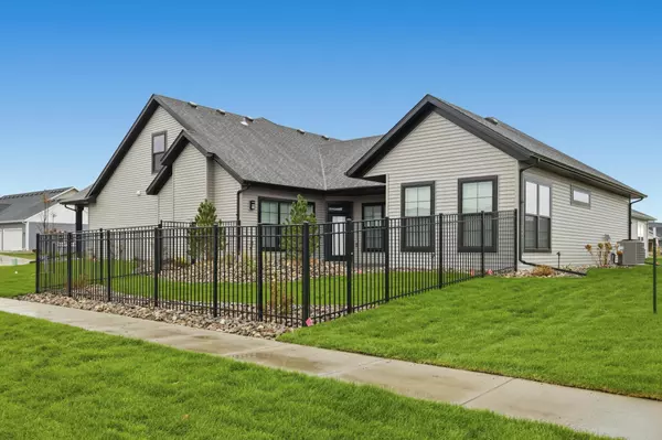 Fargo, ND 58104,4931 Avery LN S