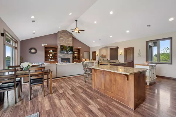 Saint Michael, MN 55376,8710 30th ST NE