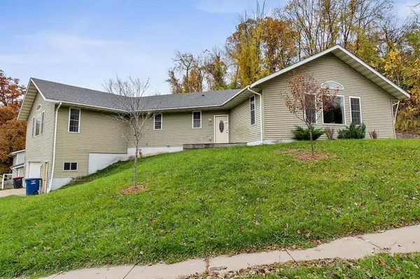 2391 Brooks AVE, Red Wing, MN 55066