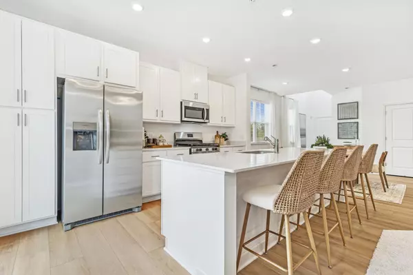 Shakopee, MN 55379,2187 Tyrone DR