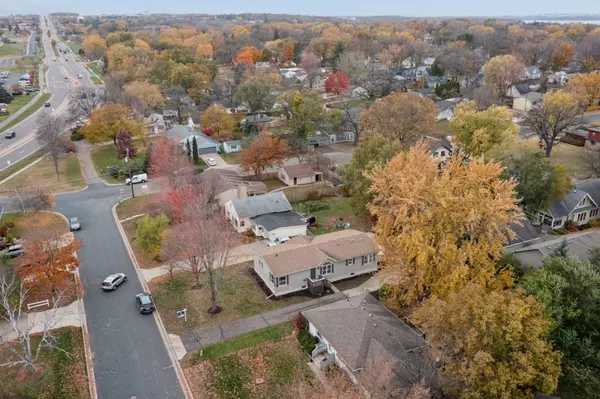 Hastings, MN 55033,606 8th ST W