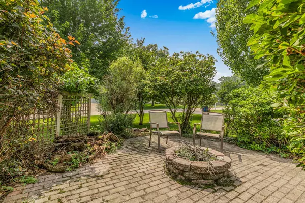 Saint Cloud, MN 56301,1513 38th ST S