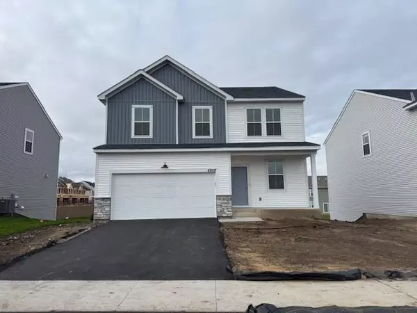 4958 Airlake DR, Woodbury, MN 55129