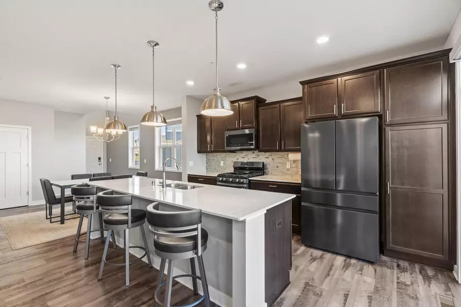 4210 Corn Silk WAY, Woodbury, MN 55129