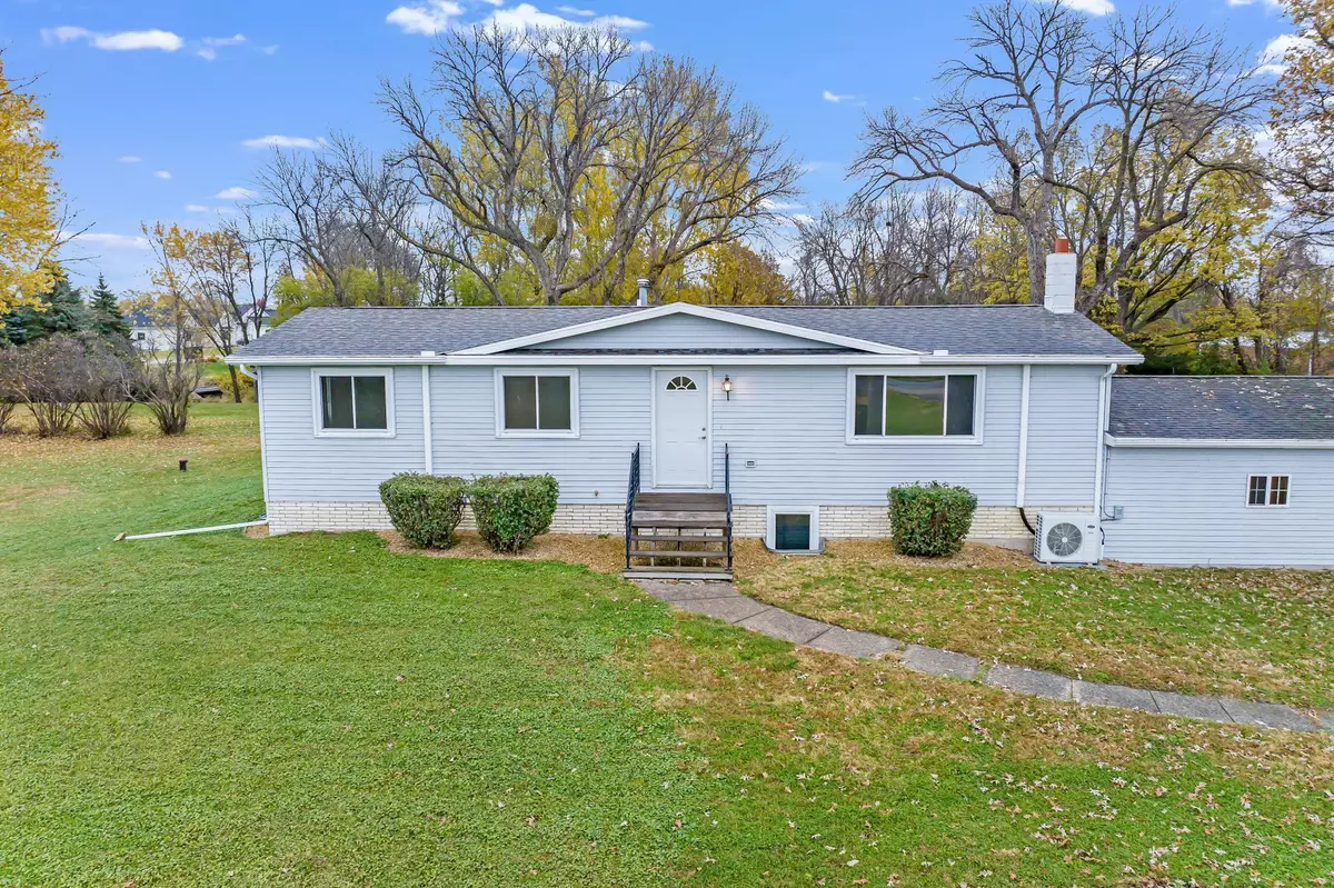 Mankato Twp, MN 56001,230 N Augusta CT