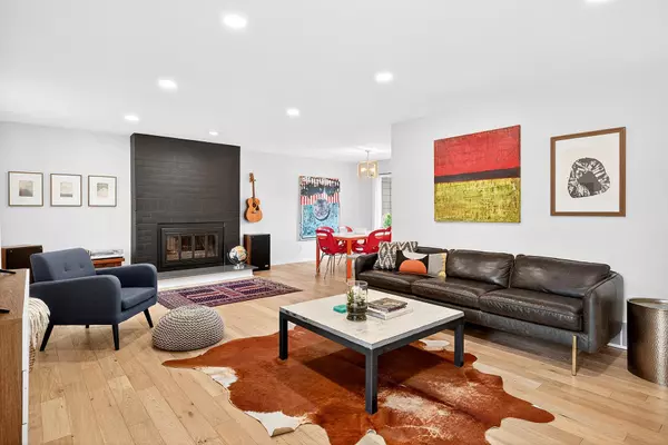 409 8th ST SE, Minneapolis, MN 55414