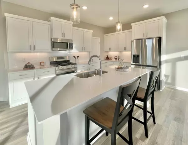 Saint Michael, MN 55376,3235 Jandura AVE NE