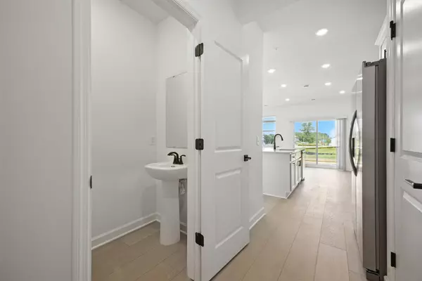 Waconia, MN 55387,180 Huntington DR