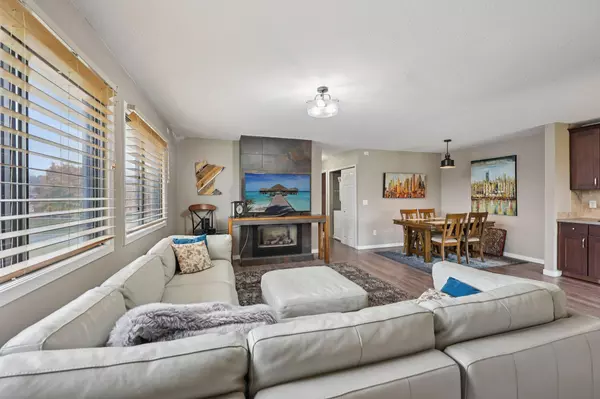 Maple Grove, MN 55311,7536 Vinewood CT