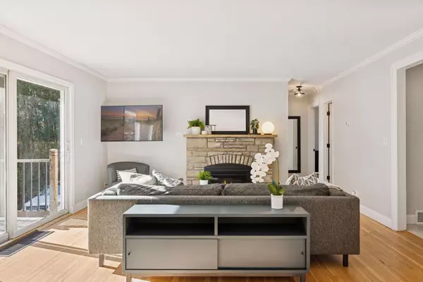 Bloomington, MN 55437,4109 W 84th ST