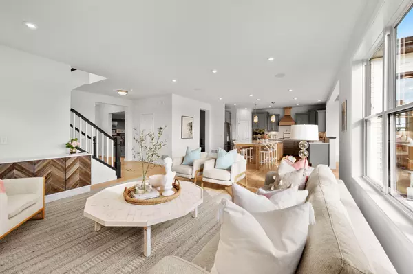 Delano, MN 55328,916 Big Woods DR