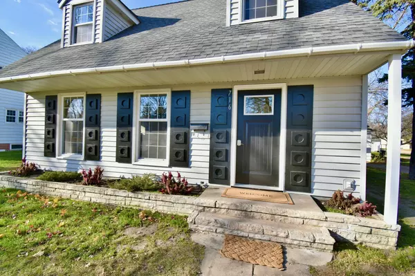 Alexandria, MN 56308,716 Maple ST