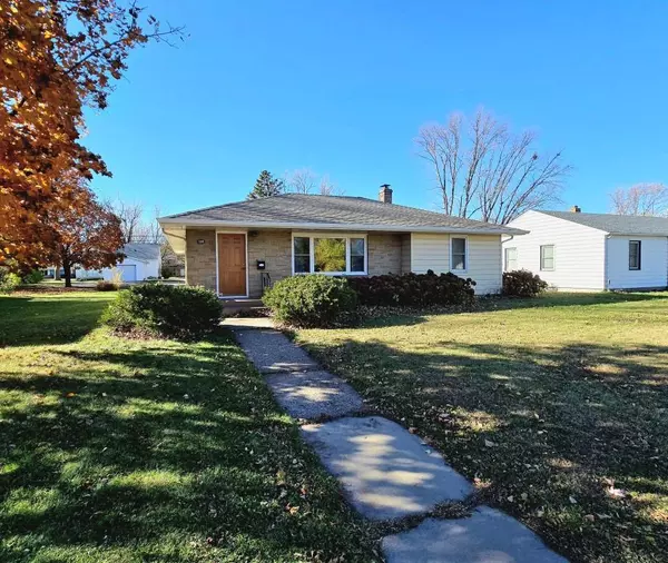 1285 11th AVE N, Saint Cloud, MN 56303