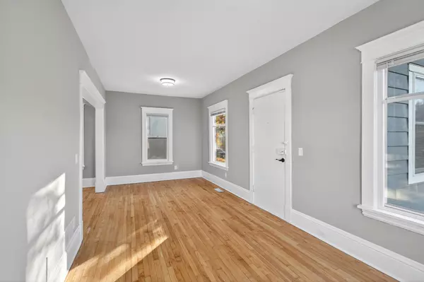 Minneapolis, MN 55409,4201 1st AVE S