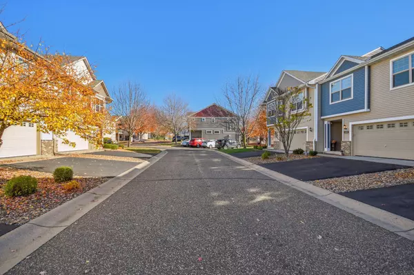 Woodbury, MN 55129,3114 Frontier DR