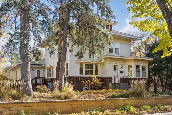 Minneapolis, MN 55410,4201 Linden Hills BLVD