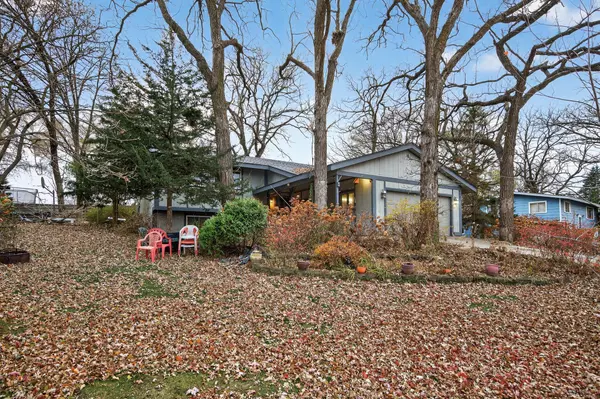 Monticello, MN 55362,1504 W River ST