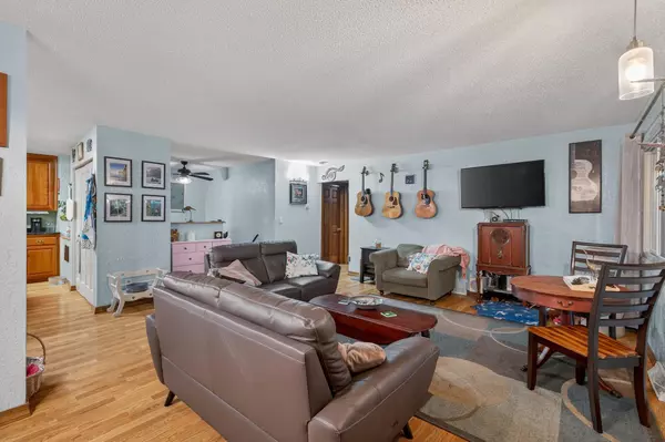 1504 W River ST, Monticello, MN 55362