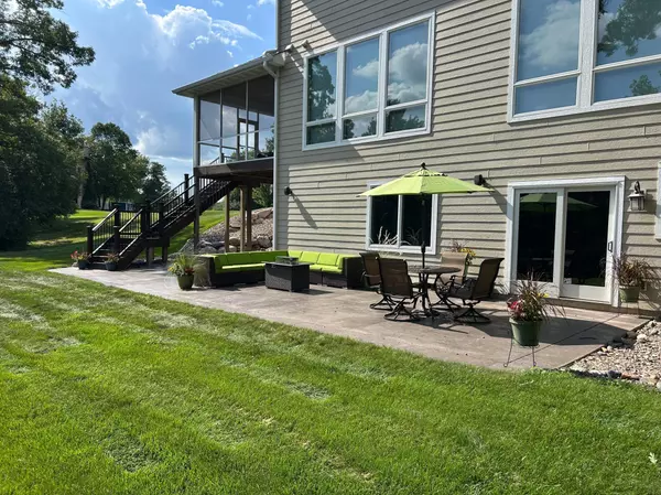 Lakeville, MN 55044,18928 Katrine CT