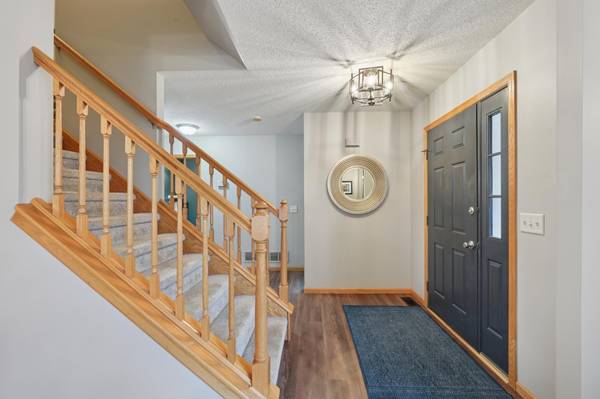 604 Topaz LN, Hudson, WI 54016