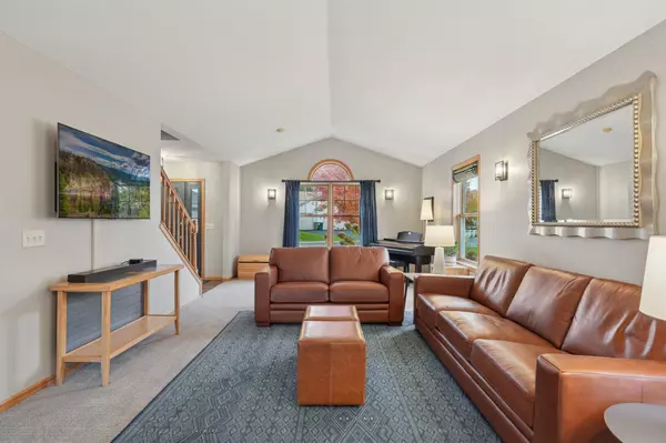 Hudson, WI 54016,604 Topaz LN