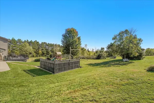 Roberts, WI 54023,1295 110th AVE