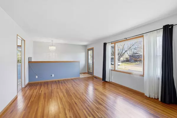 Blaine, MN 55434,11924 3rd ST NE