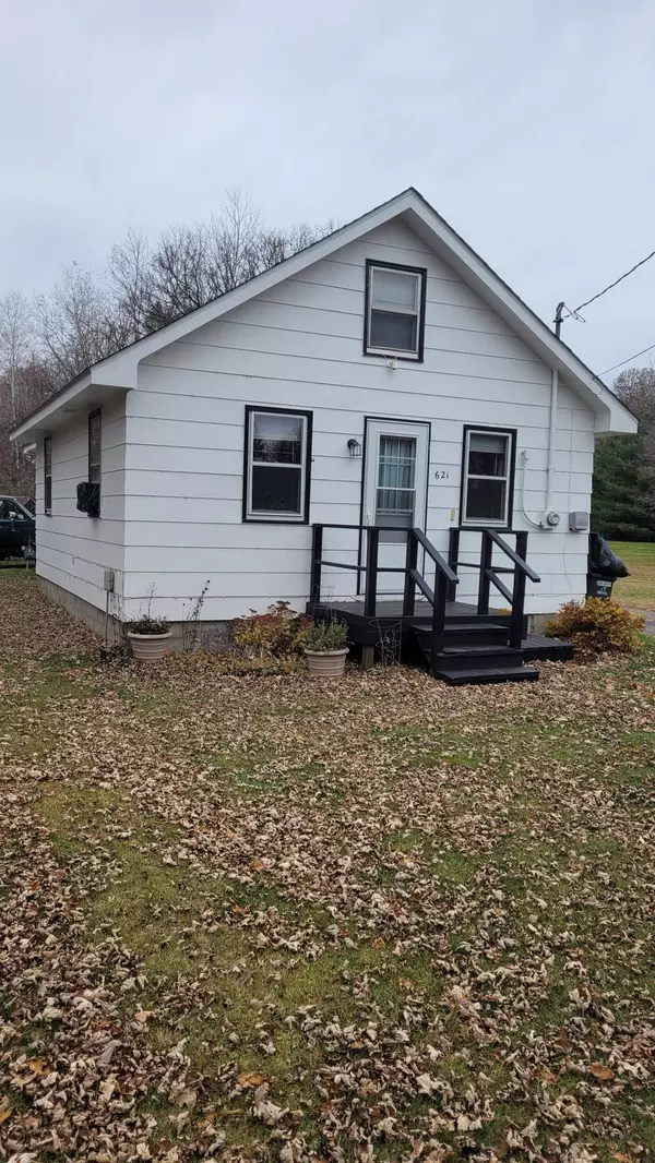 621 Norway Lake RD, Pine River, MN 56474