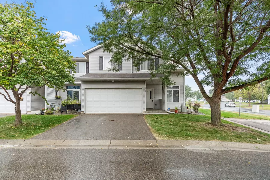 1954 Parkway AVE, Shakopee, MN 55379