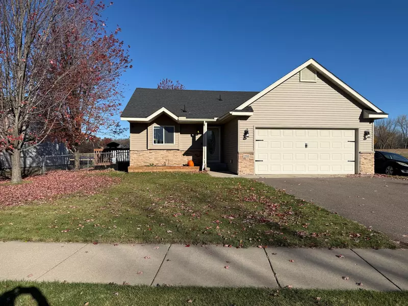 1355 Onyx WAY NE, Sauk Rapids, MN 56379