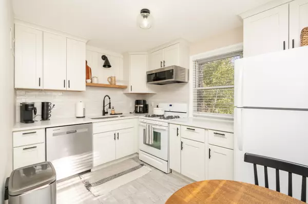 Minneapolis, MN 55410,5909 Xerxes AVE S